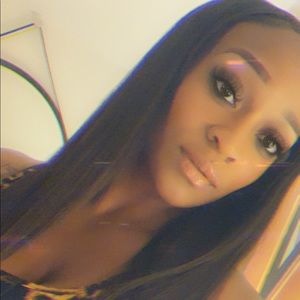 Meet your Posher, Roshonda